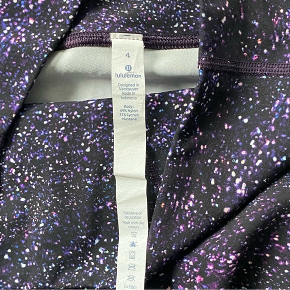 Lululemon Leggings Size 4 Wunder Under 28” EUC Galaxy Splatter Black Purple - Picture 5 of 16